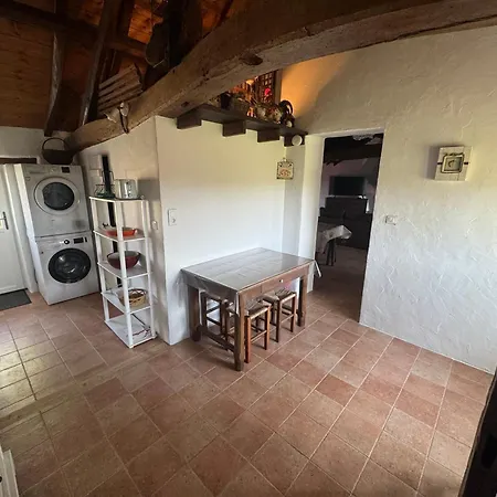 La Bourrine Nyaraló *